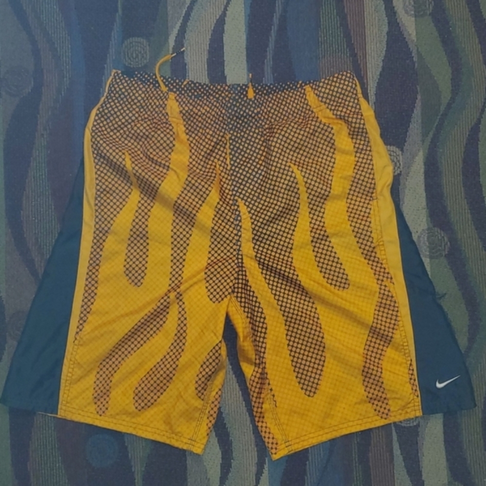 Nike mens swim trunks